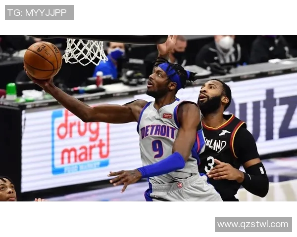 杰拉米格兰特的篮球之路与成长历程揭秘 杰拉米格兰特的篮球之路与成长历程揭秘